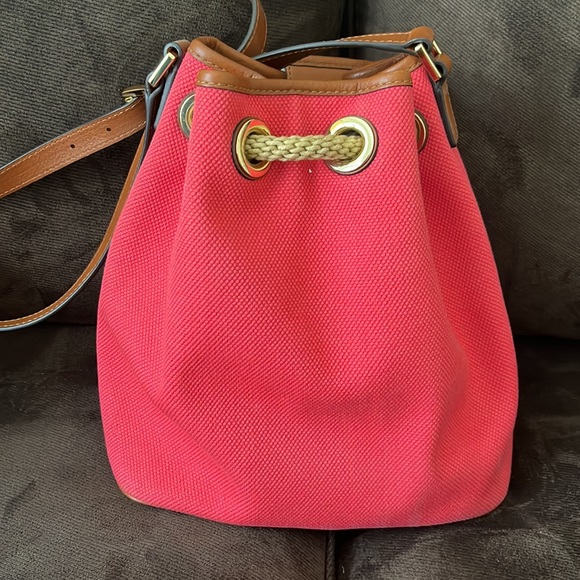 Micheal Kors red bag - Picture 6 of 8